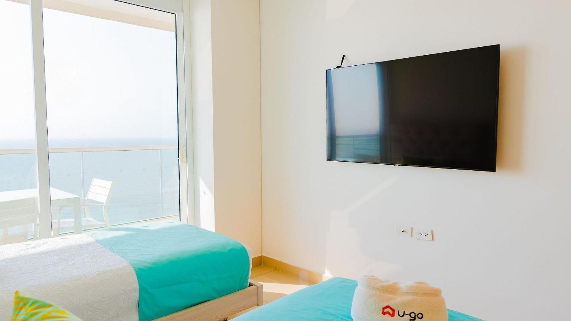 Apartamento U-go Edificio H2 En Bocagrande Frente Al Mar *