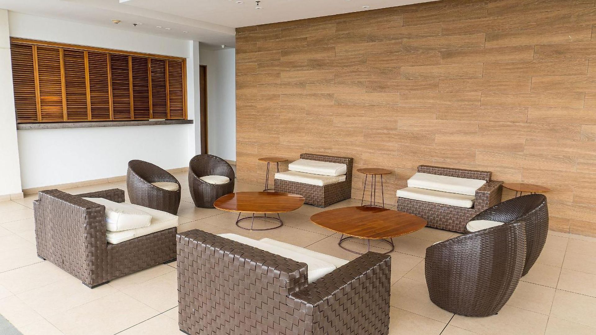 U-go Edificio H2 En Bocagrande Frente Al Mar Apartamento *