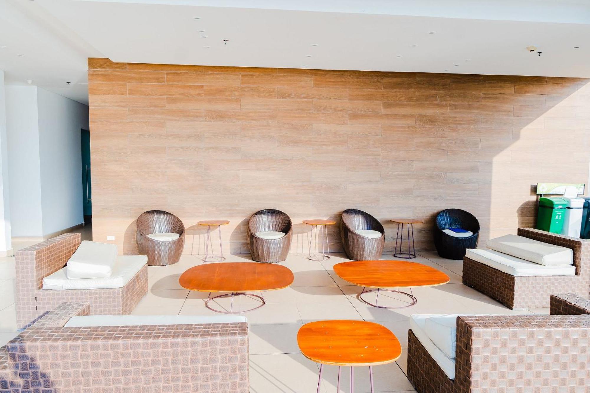 U-go Edificio H2 En Bocagrande Frente Al Mar *