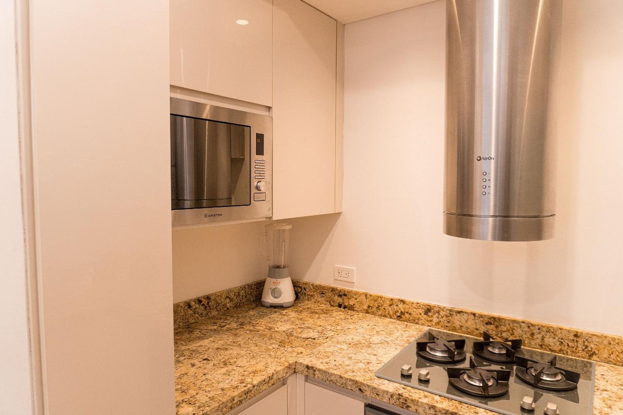 U-go Edificio H2 En Bocagrande Frente Al Mar Apartamento