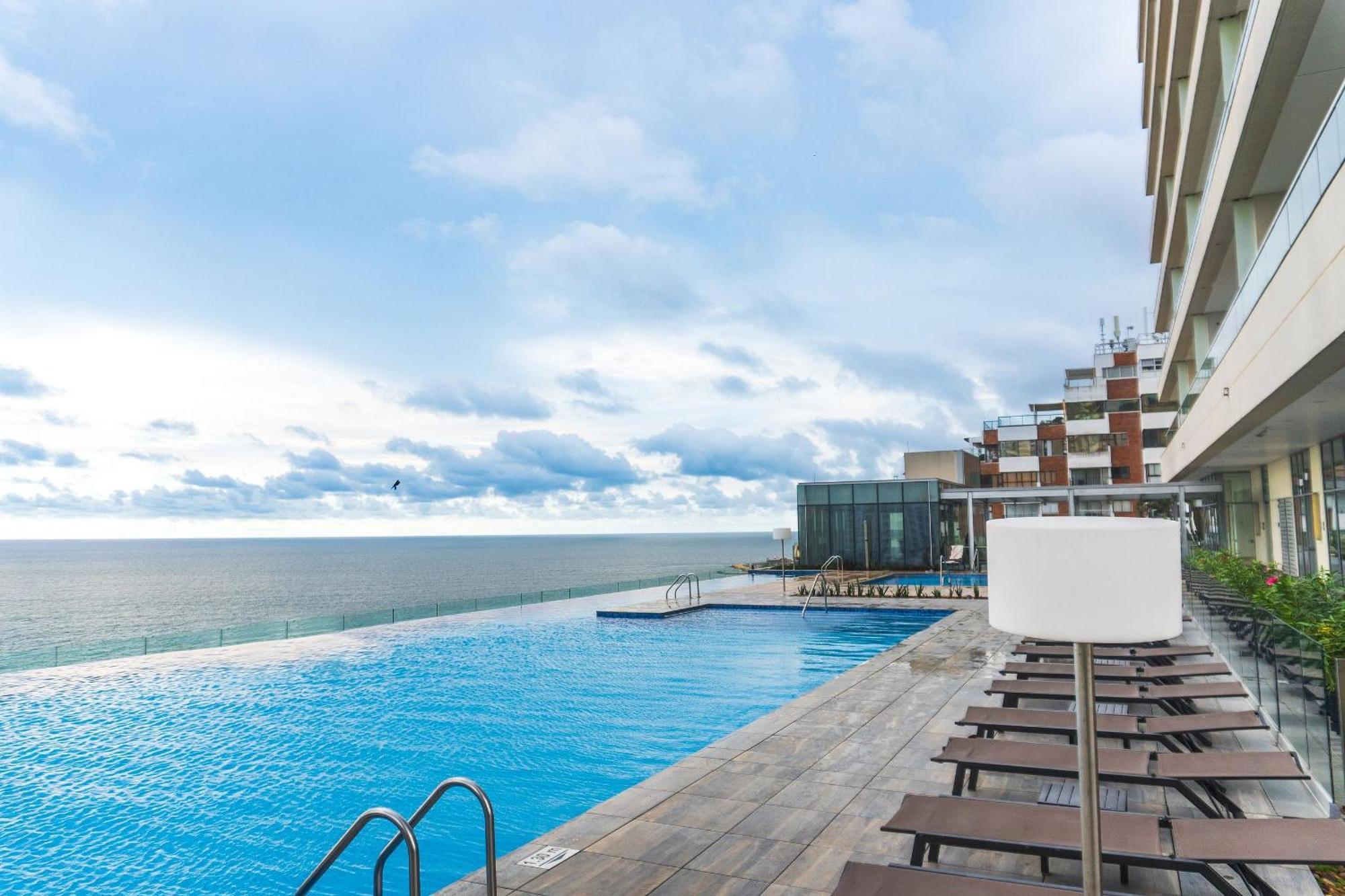 Apartamento U-go Edificio H2 En Bocagrande Frente Al Mar *