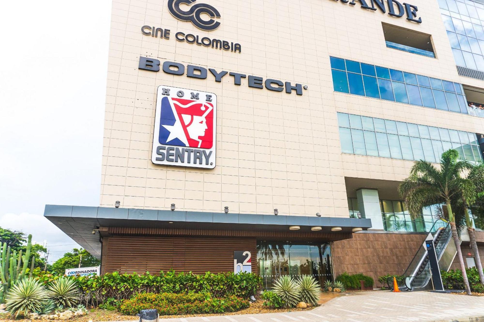 U-go Edificio H2 En Bocagrande Frente Al Mar * Cartagena