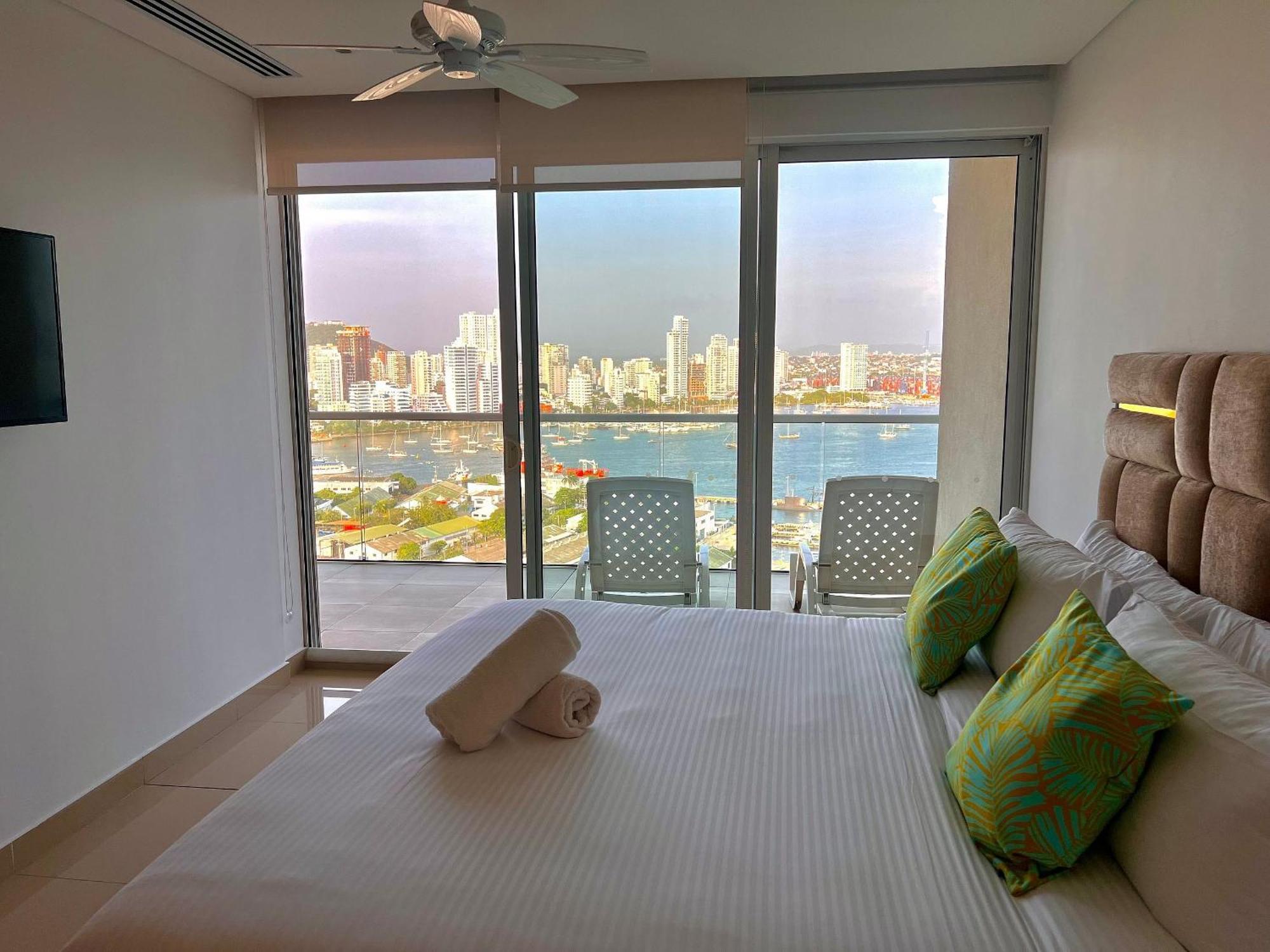 U-go Edificio H2 En Bocagrande Frente Al Mar