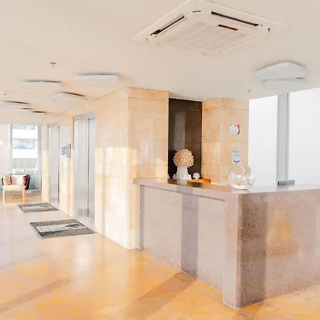 U-go Edificio H2 En Bocagrande Frente Al Mar Apartamento *